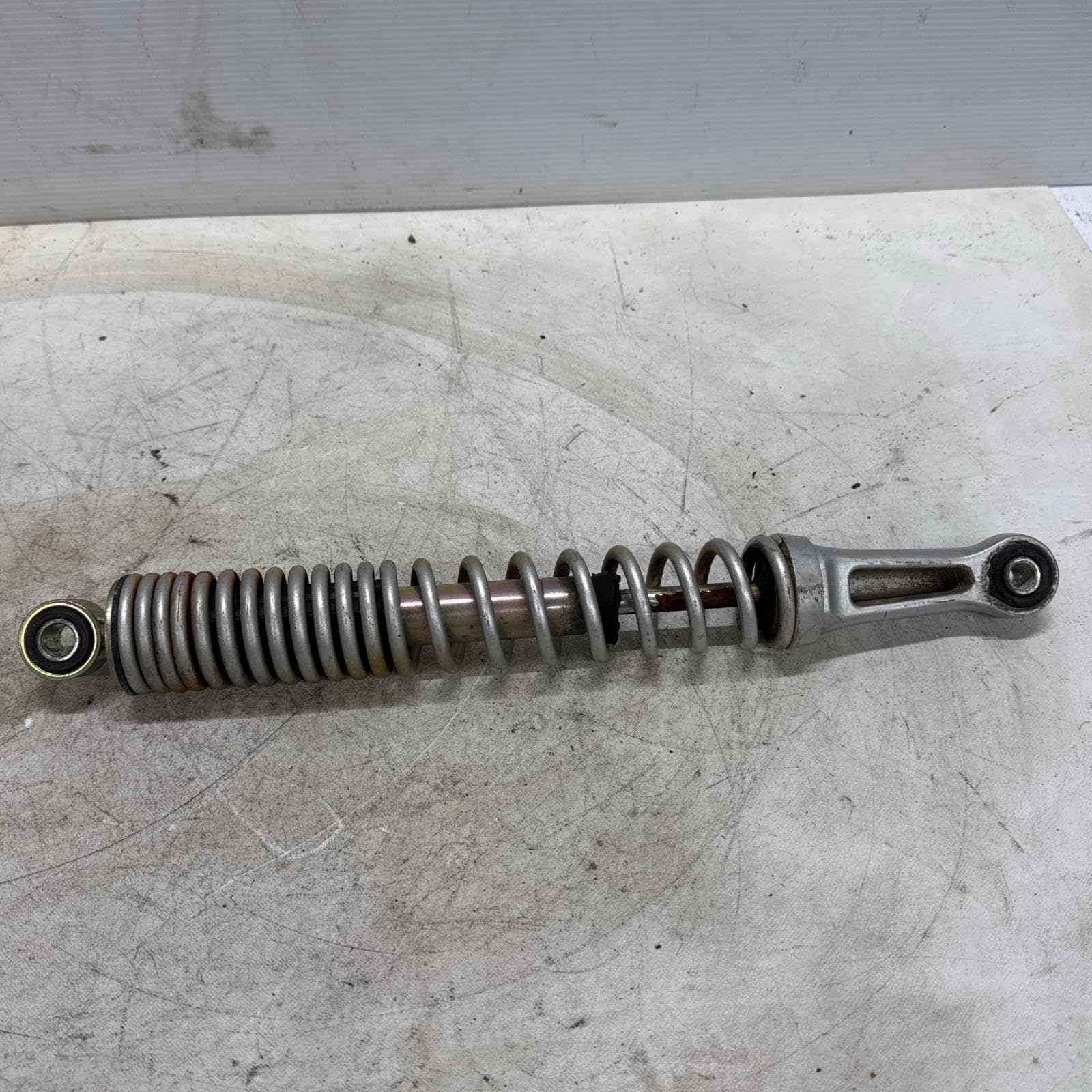 Amazon | スーパーカブ 50 PRO リアサスペンション(Y-250513-37